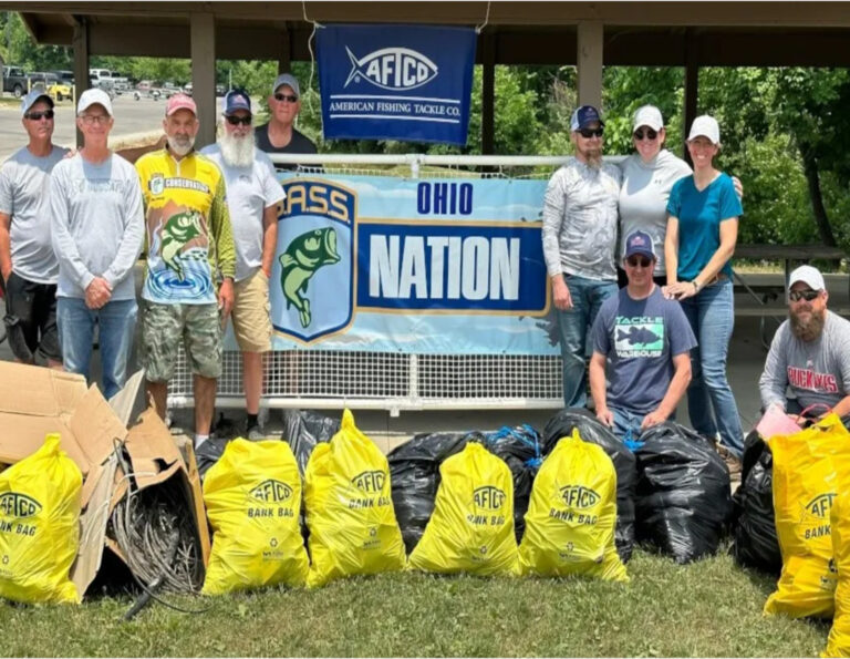 Read more about the article Lake Cleanup Challenge